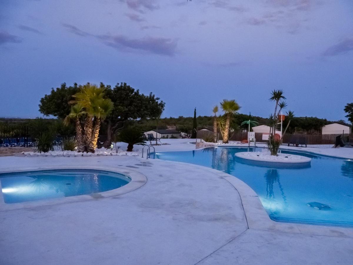 Camping L'orangeraie 2*